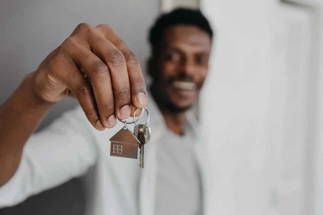 Propriétaire/Locataire heurex avec une clé