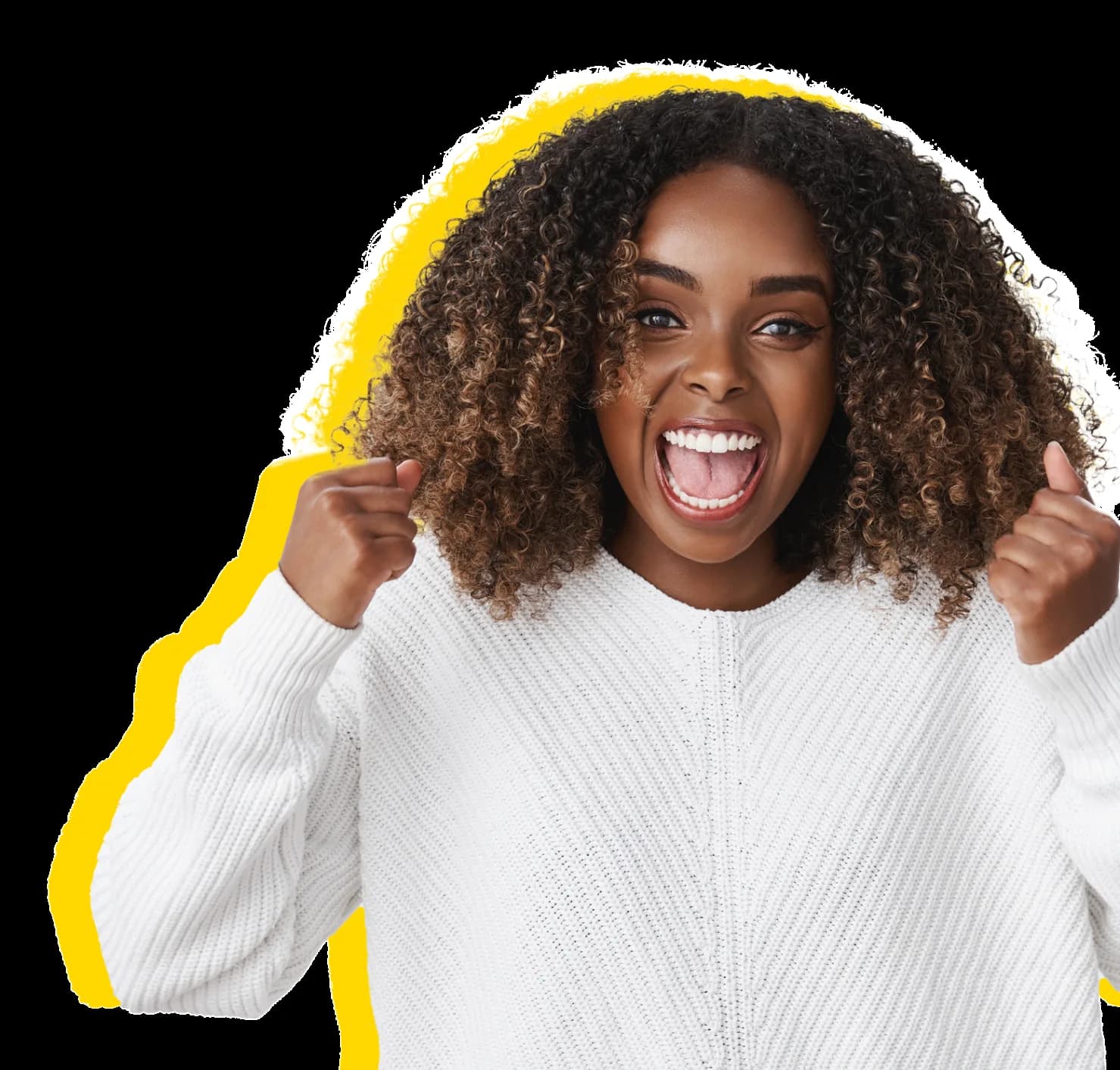 Femme heureuse d'utiliser Yeggah